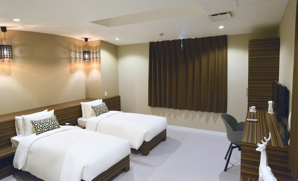 Hotel 88 Shinsaibashi Osaka Buitenkant foto