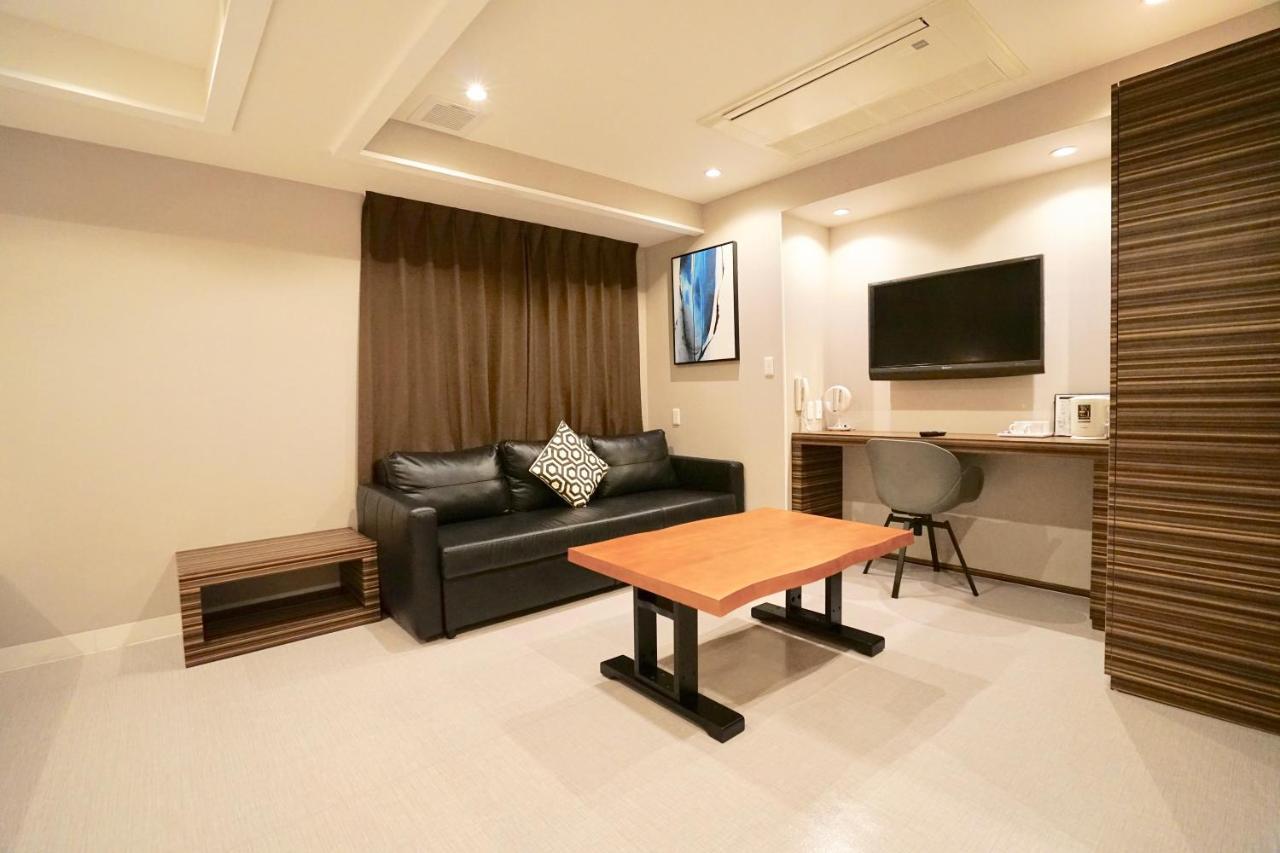 Hotel 88 Shinsaibashi Osaka Buitenkant foto